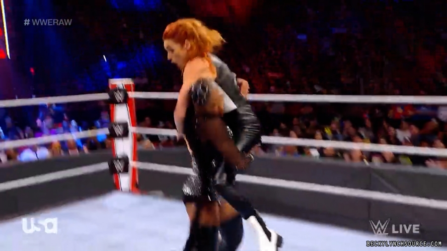 beckyraw20211025_00_09_33_15_Still800.jpg
