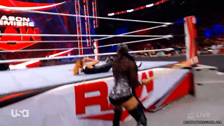 beckyraw20211025_00_10_09_00_Still836.jpg
