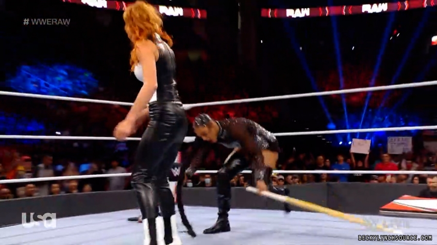 beckyraw20211025_00_10_26_15_Still871.jpg