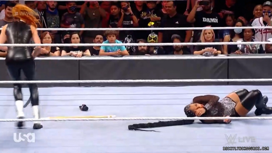 beckyraw20211025_00_10_45_15_Still909.jpg