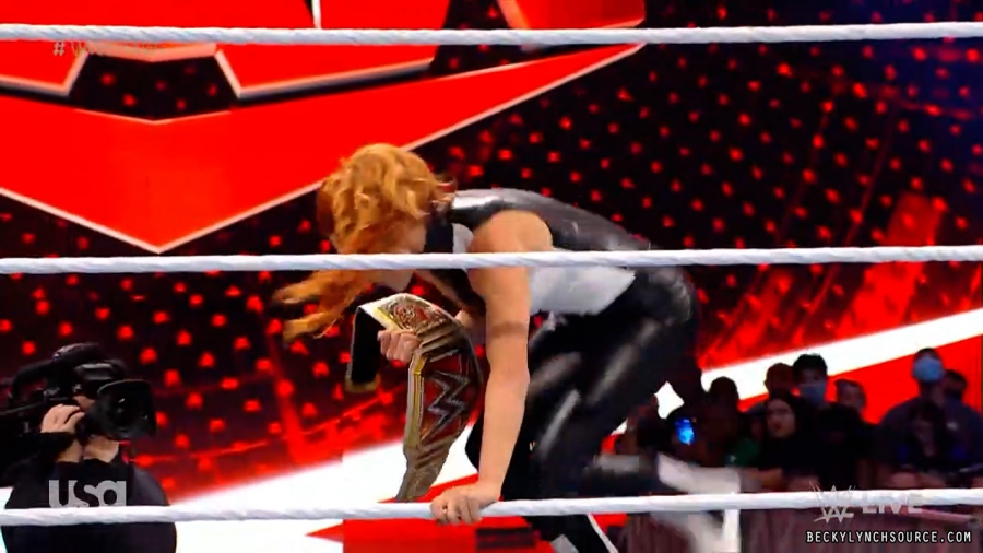 beckyraw20211025_00_10_49_00_Still916.jpg