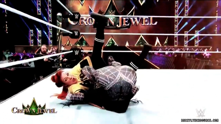 beckyraw20211101_00_00_23_15_Still038.jpg