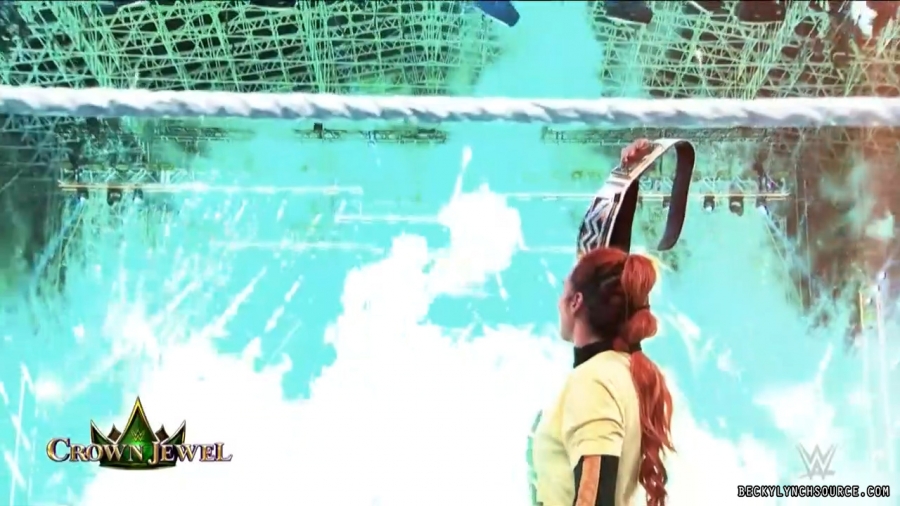 beckyraw20211101_00_00_27_15_Still045.jpg