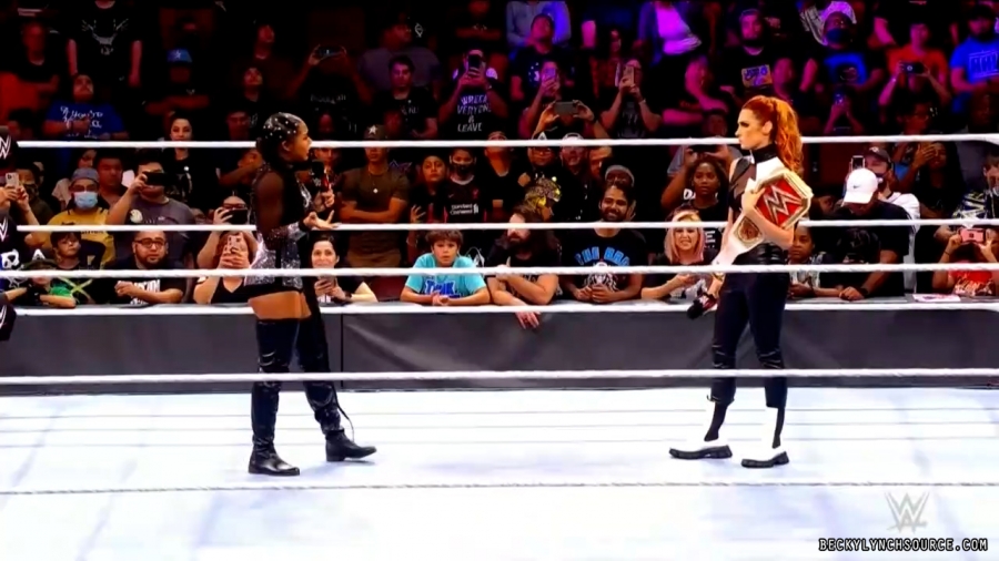 beckyraw20211101_00_00_34_00_Still052.jpg