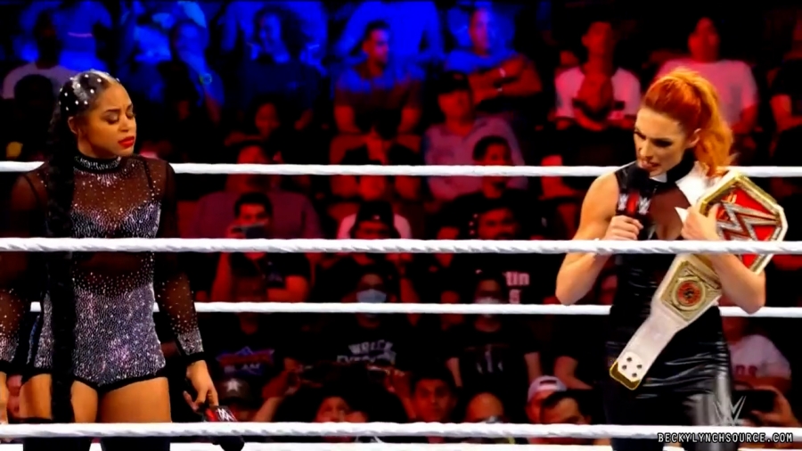 beckyraw20211101_00_01_26_15_Still085.jpg