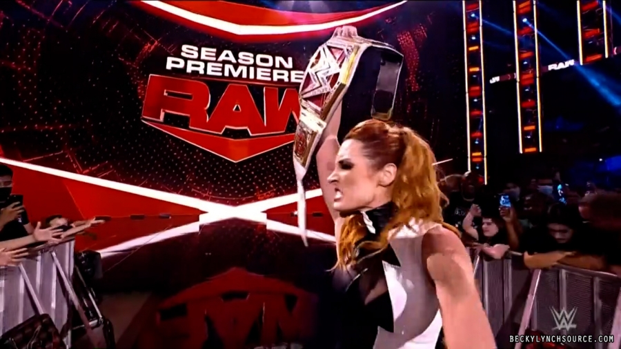 beckyraw20211101_00_02_03_15_Still146.jpg