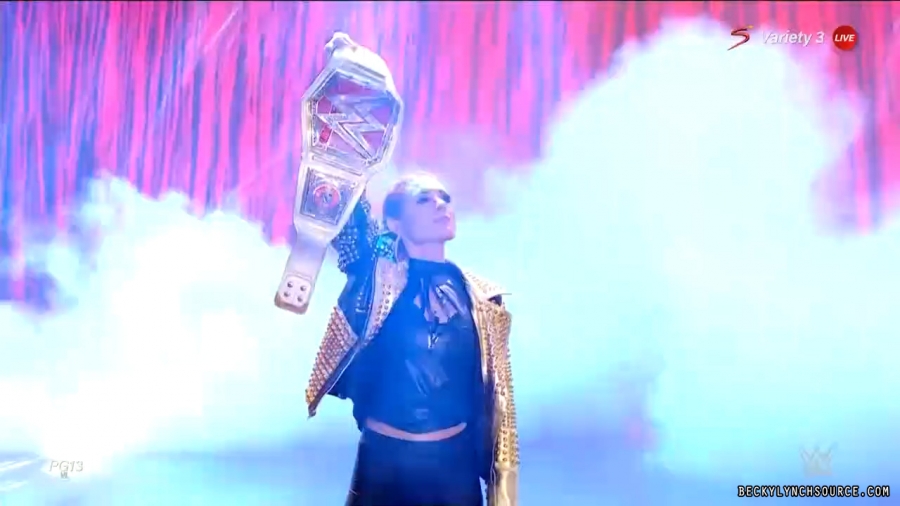 beckyraw20211101_00_06_55_00_Still378.jpg