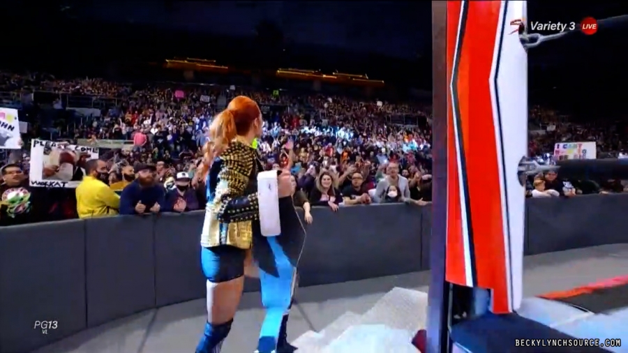 beckyraw20211101_00_07_06_15_Still399.jpg