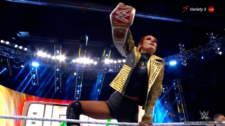 beckyraw20211101_00_07_24_15_Still430.jpg