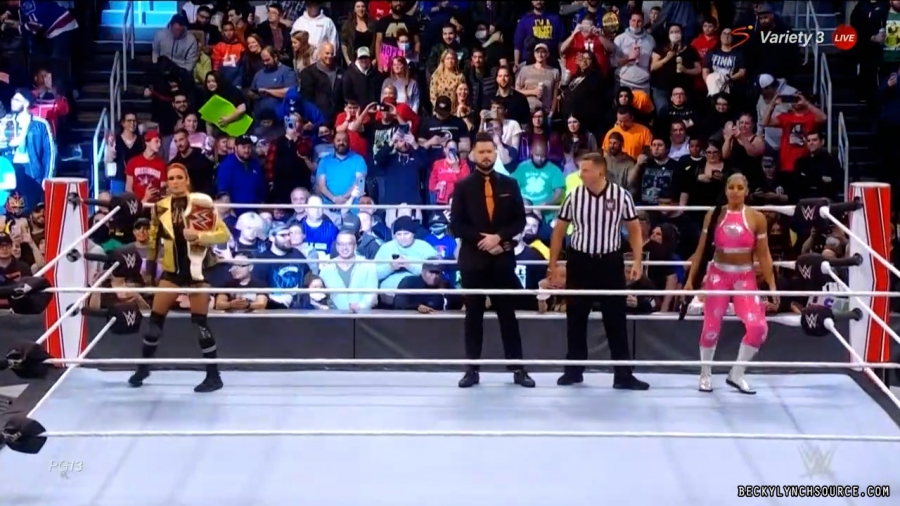 beckyraw20211101_00_07_41_15_Still458.jpg