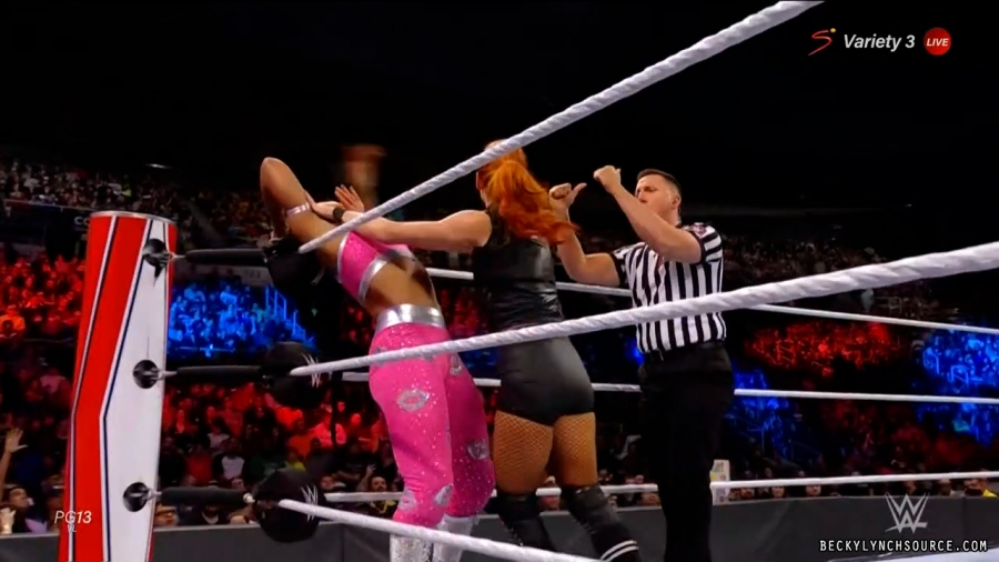 beckyraw20211101_00_08_58_15_Still579.jpg