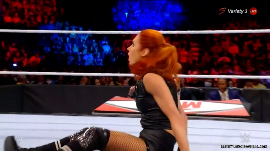 beckyraw20211101_00_09_08_15_Still598.jpg