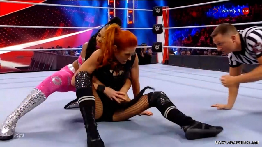 beckyraw20211101_00_09_37_15_Still649.jpg