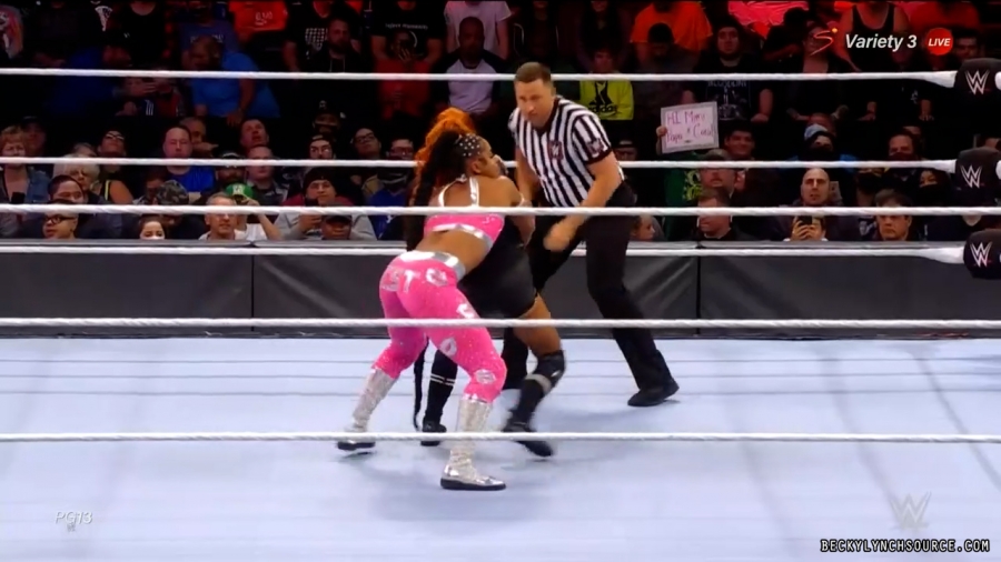 beckyraw20211101_00_09_56_15_Still687.jpg