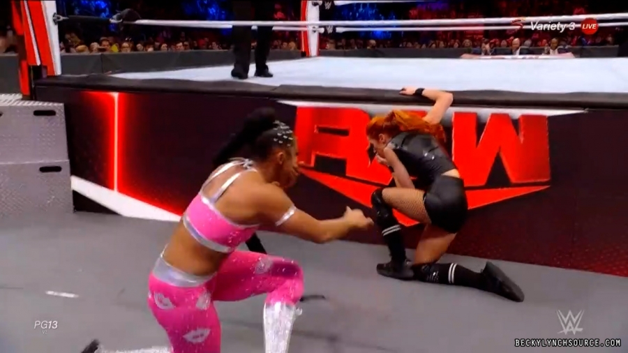beckyraw20211101_00_10_40_15_Still762.jpg