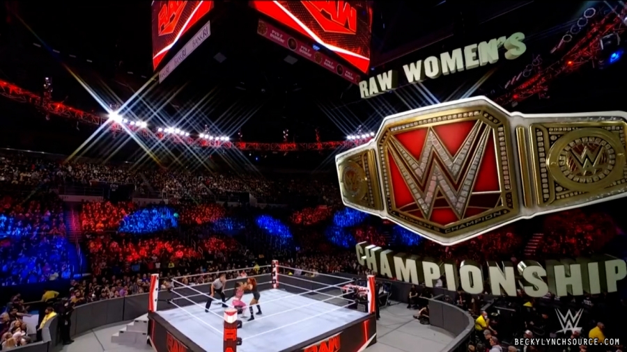 beckyraw20211101_00_11_07_15_Still809.jpg