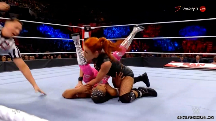 beckyraw20211101_00_11_51_15_Still896.jpg