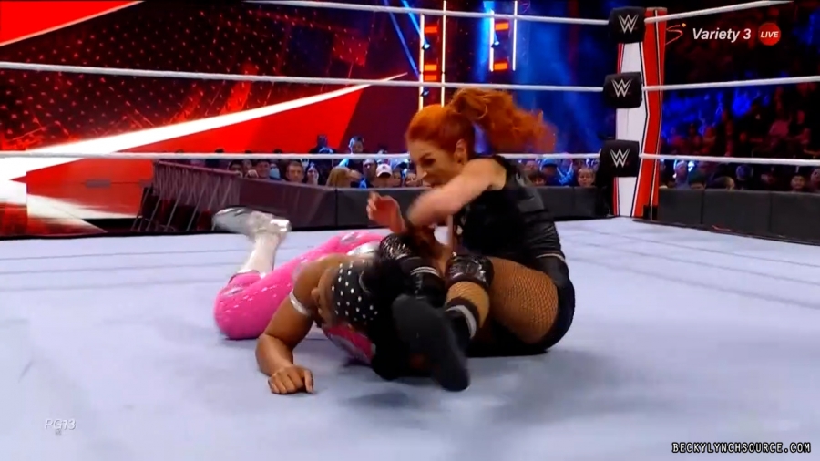 beckyraw20211101_00_12_22_15_Still954.jpg