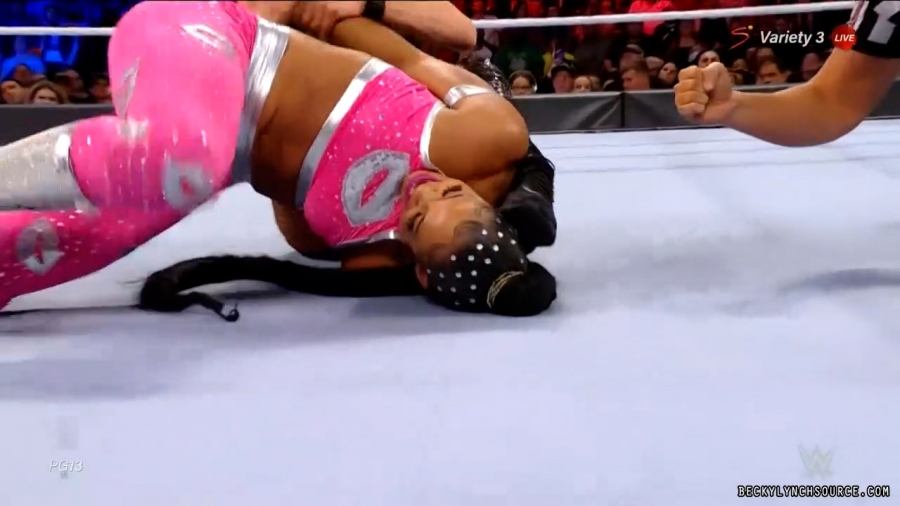 beckyraw20211101_00_12_33_00_Still975.jpg