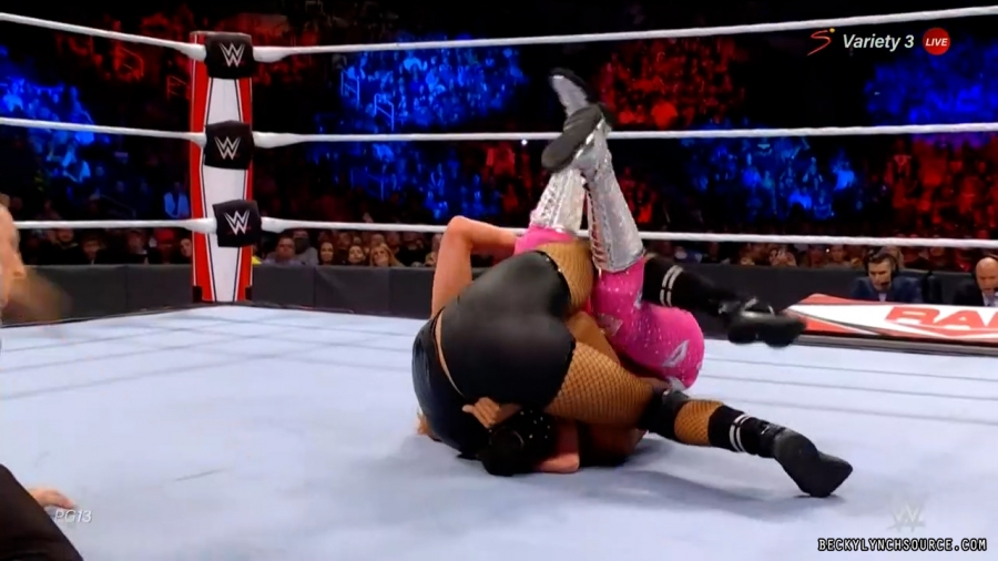 beckyraw20211101_00_12_48_00_Still1005.jpg