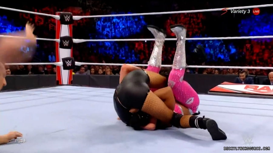 beckyraw20211101_00_12_48_15_Still1006.jpg