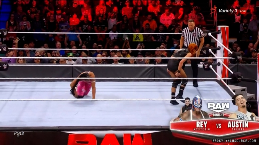 beckyraw20211101_00_13_12_00_Still1050.jpg