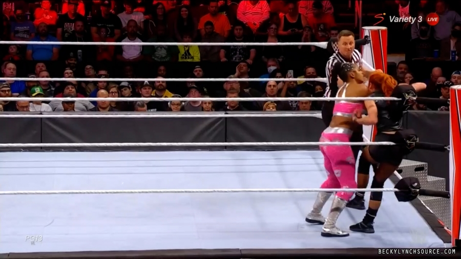 beckyraw20211101_00_14_19_00_Still1160.jpg