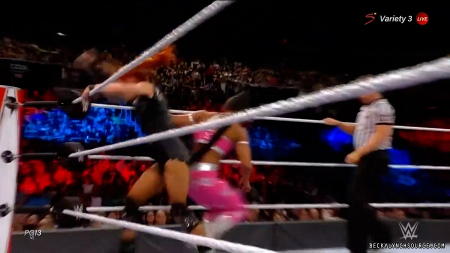 beckyraw20211101_00_14_24_15_Still1170.jpg