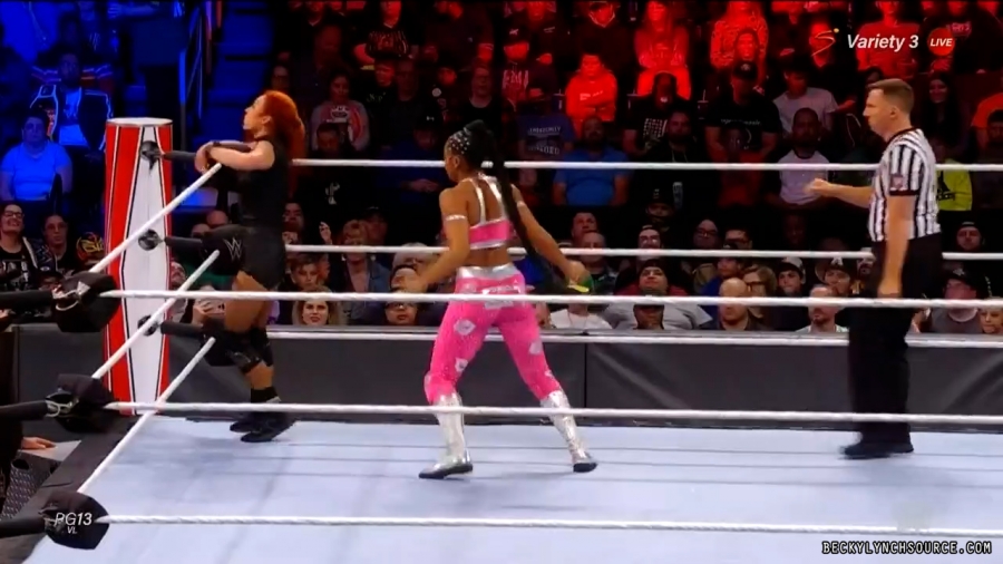 beckyraw20211101_00_14_25_00_Still1171.jpg