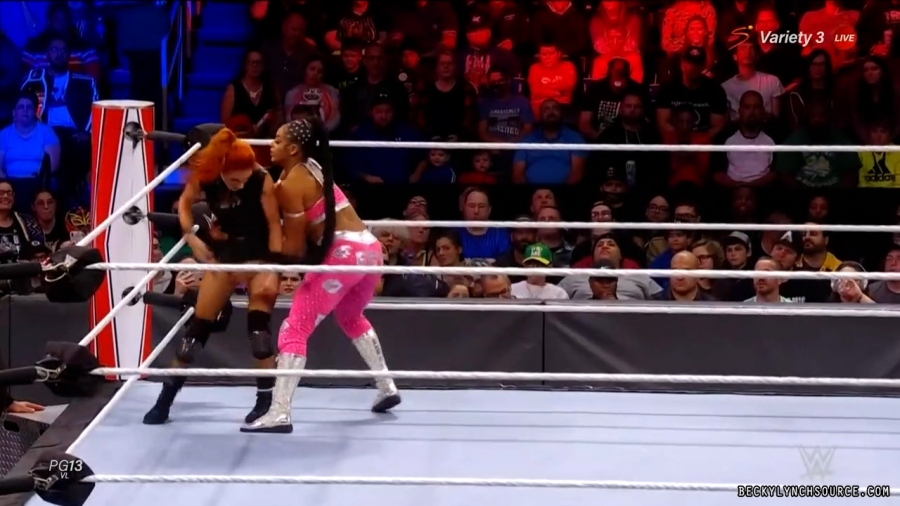 beckyraw20211101_00_14_26_15_Still1174.jpg