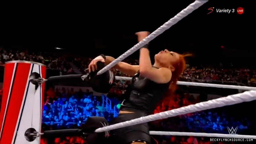 beckyraw20211101_00_14_32_15_Still1186.jpg