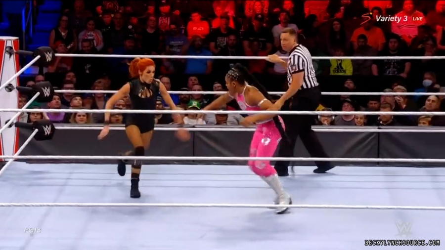 beckyraw20211101_00_14_35_00_Still1191.jpg
