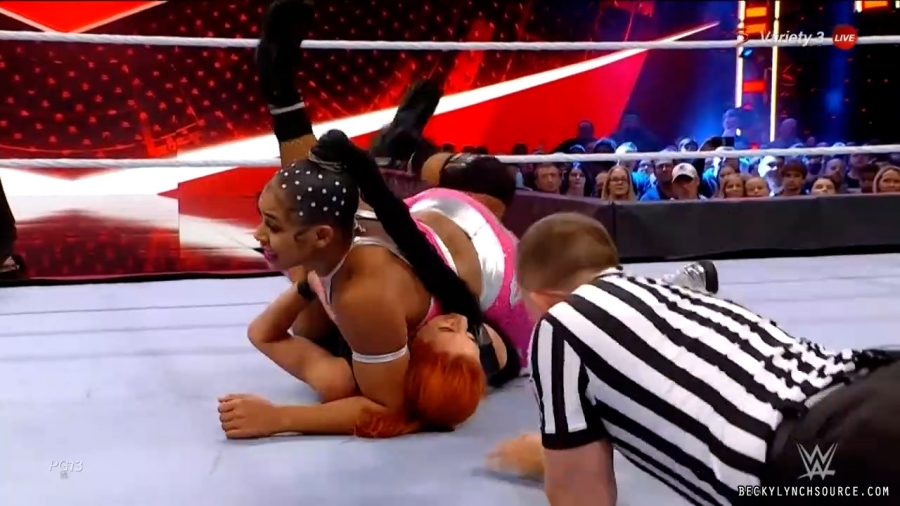 beckyraw20211101_00_14_40_15_Still1202.jpg