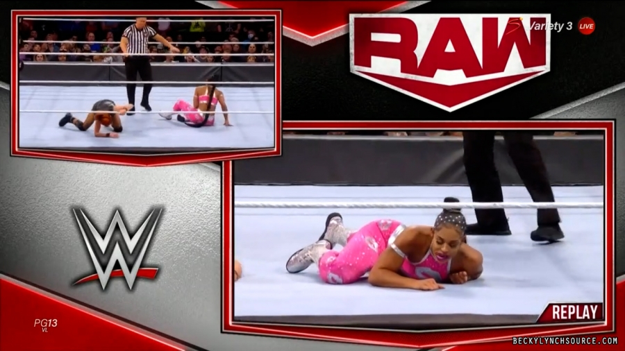beckyraw20211101_00_14_54_15_Still1230.jpg