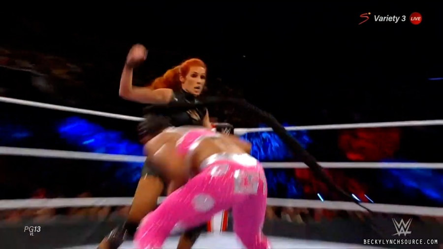 beckyraw20211101_00_15_09_25_Still1253.jpg