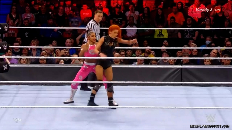 beckyraw20211101_00_15_13_15_Still1260.jpg