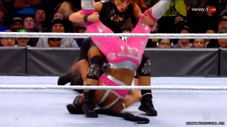 beckyraw20211101_00_15_20_00_Still1273.jpg