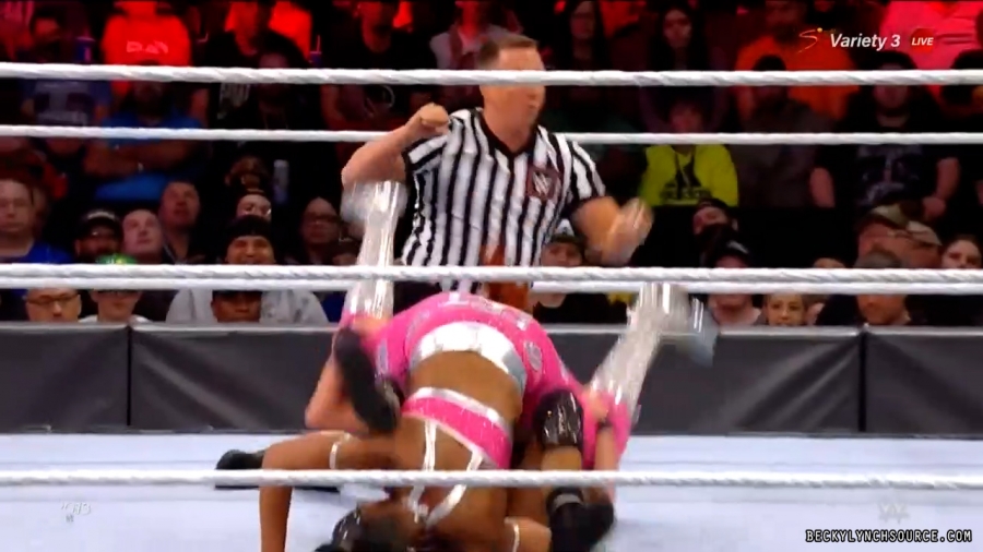 beckyraw20211101_00_15_20_15_Still1274.jpg