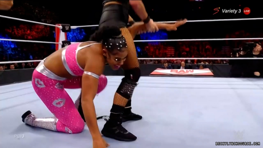 beckyraw20211101_00_15_34_00_Still1301.jpg