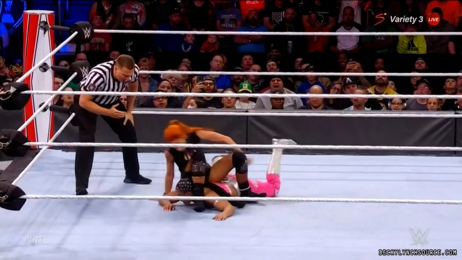 beckyraw20211101_00_15_35_15_Still1304.jpg