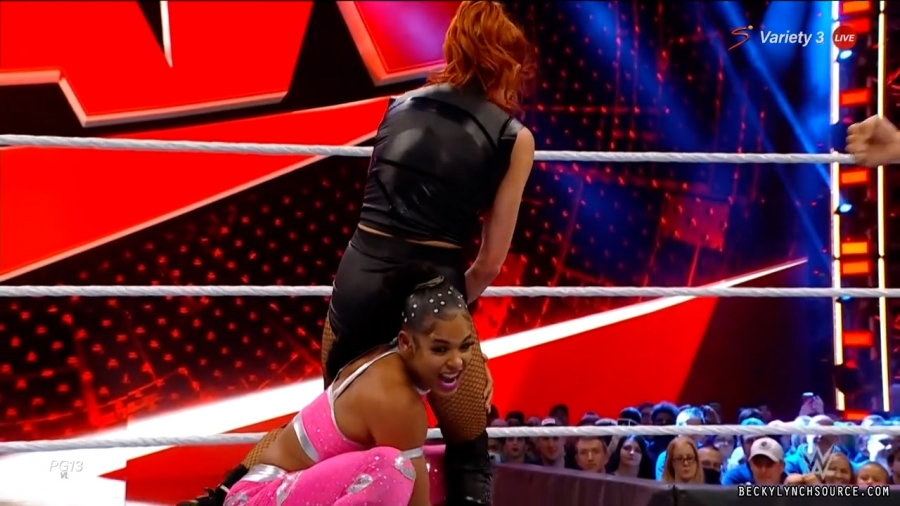 beckyraw20211101_00_15_44_00_Still1321.jpg