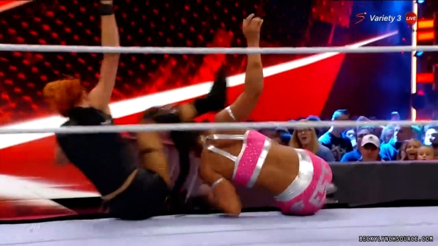 beckyraw20211101_00_15_54_00_Still1341.jpg
