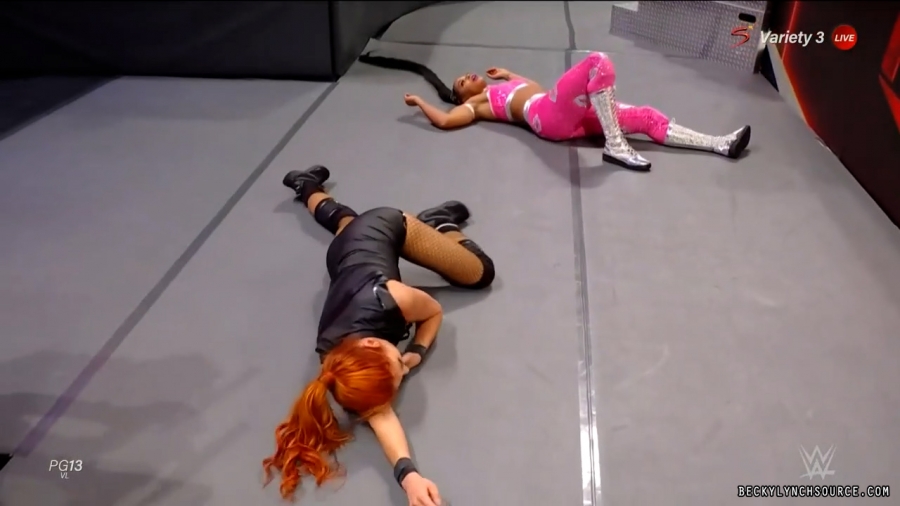 Click to view full size image
==============
beckyraw20211101_00_15_56_15_Still1346.jpg beckyraw20211101_00_15_56_15_Still1346.jpg