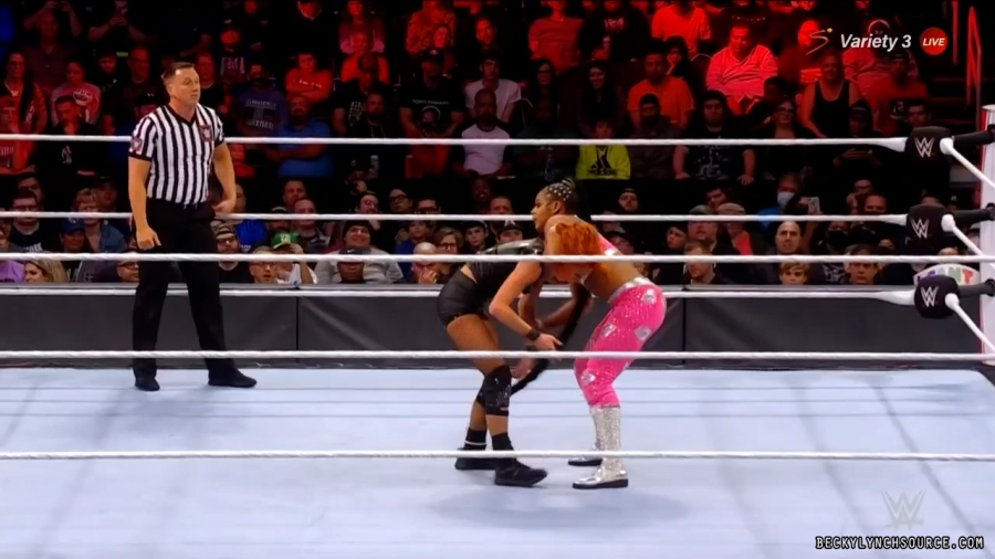 beckyraw20211101_00_16_04_00_Still1357.jpg