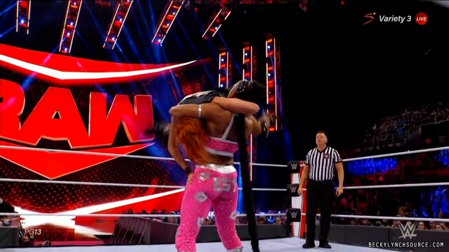 beckyraw20211101_00_16_07_15_Still1364.jpg