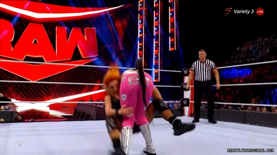 beckyraw20211101_00_16_08_00_Still1365.jpg