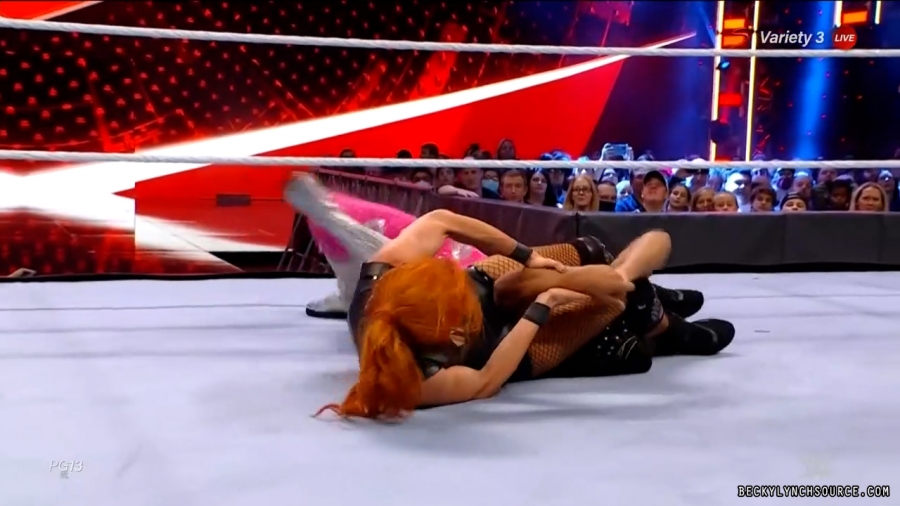 beckyraw20211101_00_16_17_00_Still1383.jpg