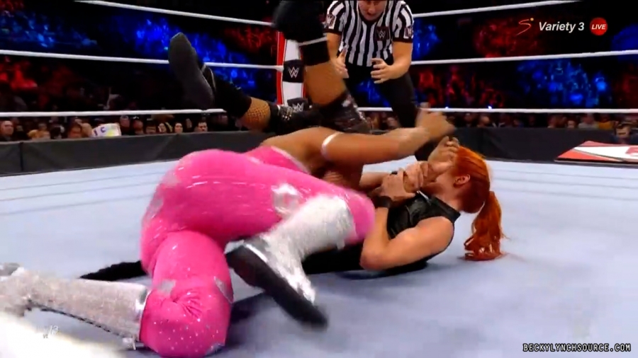 beckyraw20211101_00_16_20_00_Still1389.jpg