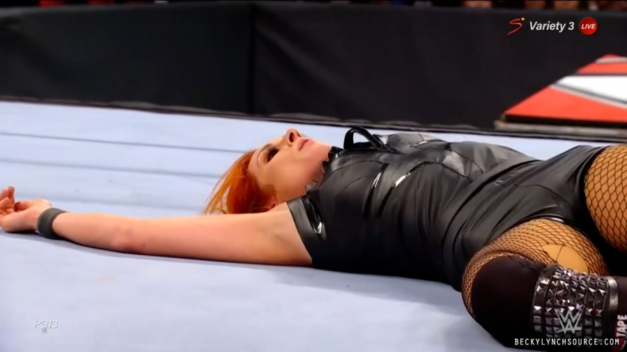 beckyraw20211101_00_17_02_00_Still1467.jpg