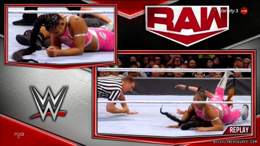 beckyraw20211101_00_17_13_15_Still1490.jpg